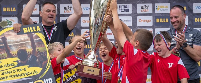 trenianski banditi zskali uat trofej vo finle futbalu c4e2257